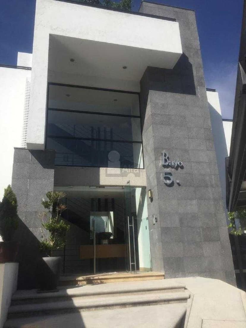 Gallery main