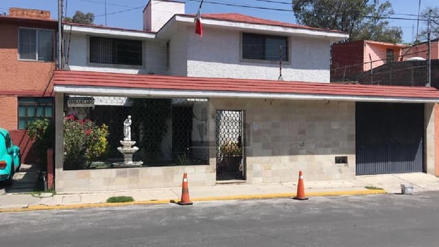 Casa sola en venta en San Juan Totoltepec, Naucalpan de Juárez, México