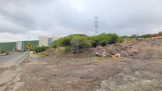 Terreno inversión comercial en venta en Centro Sur, Querétaro.