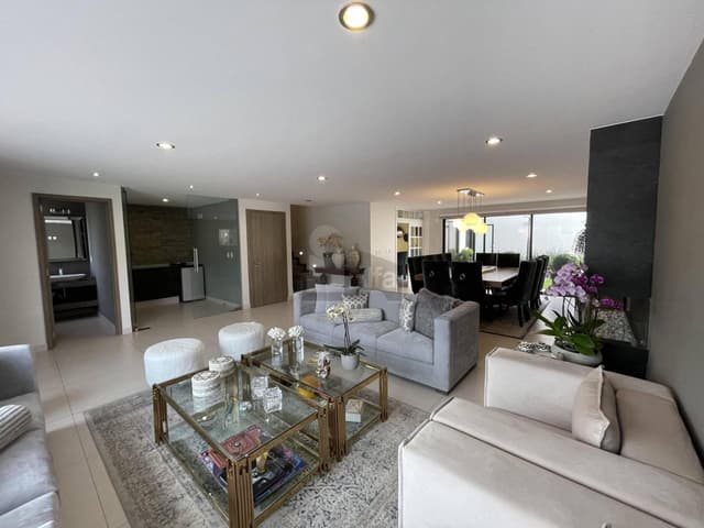 Moderna casa en venta en Metepec cerca del Parque Bicentenario, Metepec