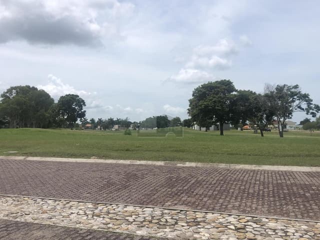 Terreno habitacional en venta en Residencial Lagunas de Miralta, Altamira, Tamaulipas