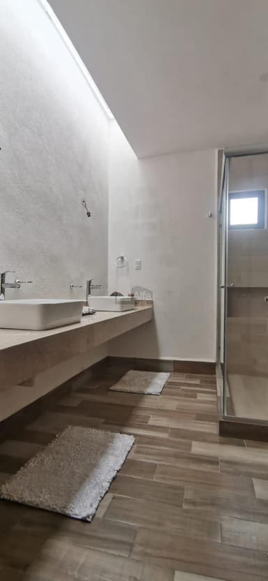 property image preview0