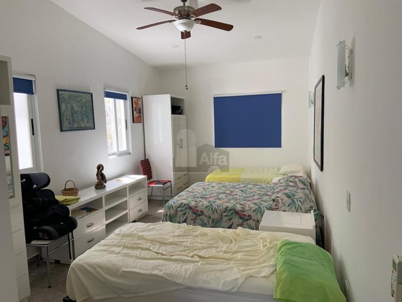 Casa en Venta 4 recs en Cancun Isla Dorada, Quintana Roo Zona Hotelera