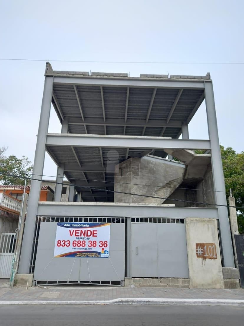 Gallery main