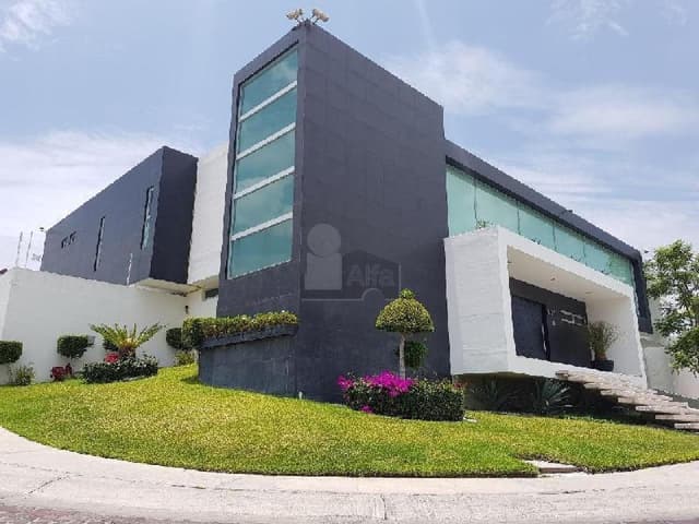 Espectacular casa en Venta en Cumbres del Lago Juriquilla, acabados de Lujo