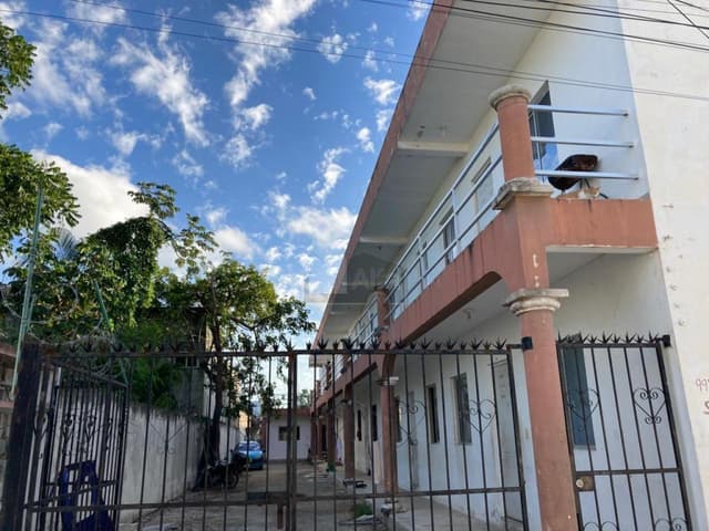 Edificio casa habitación en Alfredo V Bonfil Cancun Quintana Roo