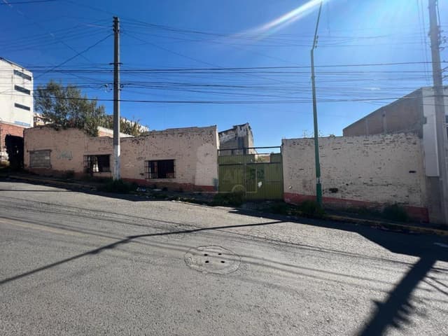 Terreno habitacional en venta en La Retama, Toluca, México