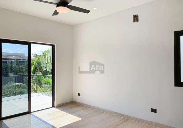 Casa en Venta en Lagos del Sol Residencial 4 recs y 4.5 baños, Cancún, Quintana Roo