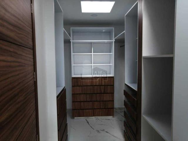 Casa en condominio en venta Fracc. Cerrado en Zona Angelópolis, Puebla.