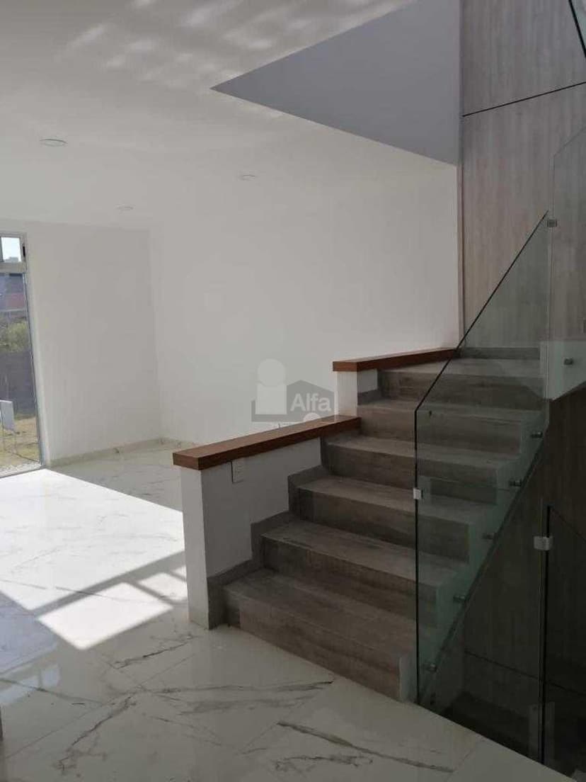 Casa en condominio en venta Fracc. Cerrado en Zona Angelópolis, Puebla.