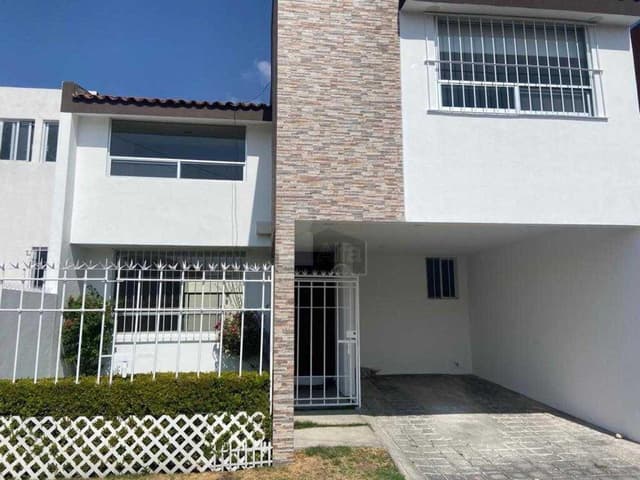 Casa en condominio en venta en Morillotla, San Andrés Cholula, Puebla.