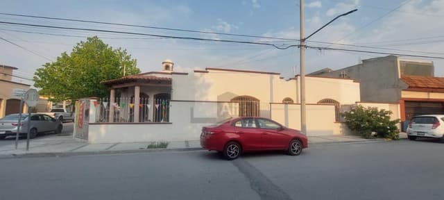 Casa en venta en Fracc, Del Valle en Ramos Arizpe, Coahuila