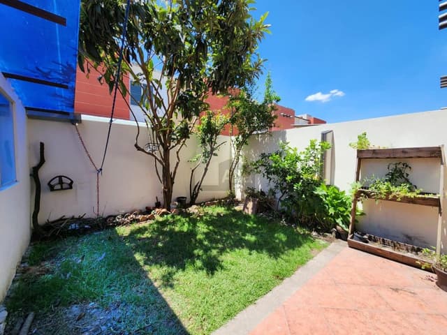 Casa en Renta en Toluca, Fracc. Villa Toscana I, a 10 min del Aeropuerto de Toluca