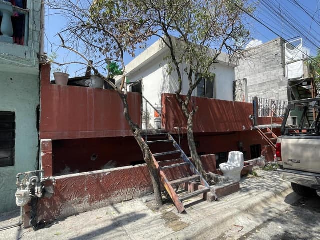 Terreno en venta en San Pedro Garza Garcia Nuevo Leon Casco urbano zona Los Sauces