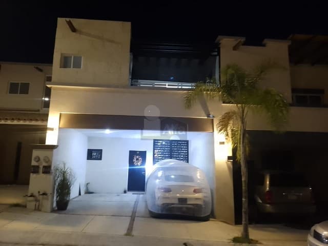 Casa en Renta en Fracc Loma Real, León, Gto. por la salida a San Francisco del Rincon (San Pancho)