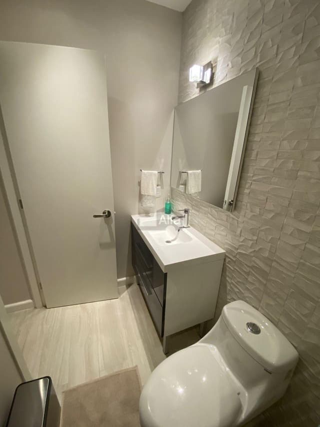 Departamento Amueblado en venta en Garden Towers Juriquilla