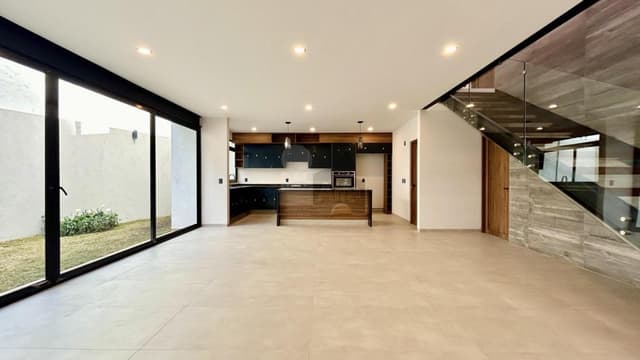 Casa en venta o renta con las recámaras más amplias de Zibatá.