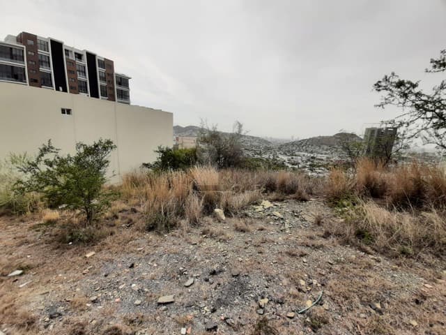 Terreno en venta Lomas de Montecristo Monterrey Nuevo Leon Zona Valle Oriente Zona Sur