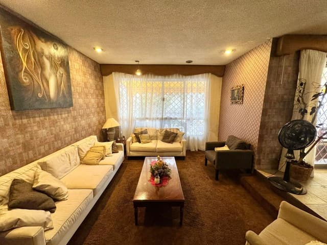 Casa en renta en Contry Colonial la Silla Zona Sur Monterrey Nuevo Leon Amueblada