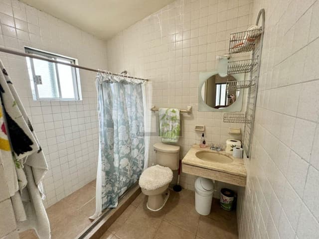 Casa en renta en Contry Colonial la Silla Zona Sur Monterrey Nuevo Leon Amueblada