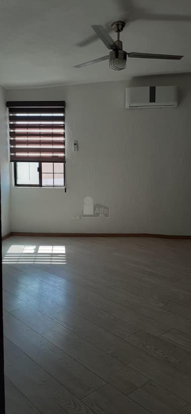property image preview0
