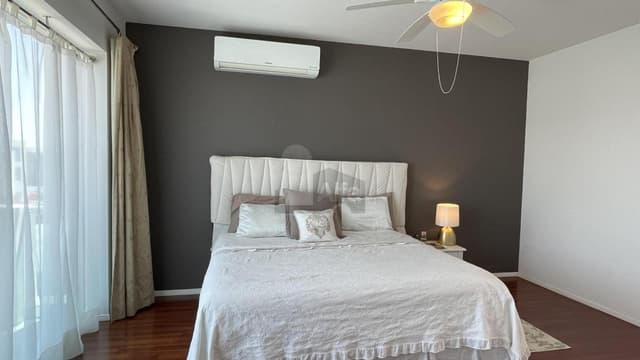 Casa en venta con jardín de más de 80 metros en Cumbres del Lago Juriquilla