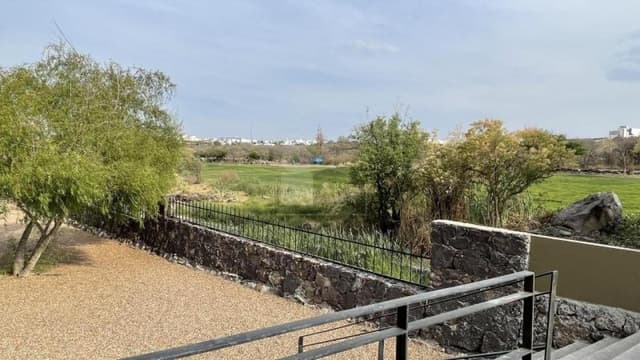 Departamento de lujo, amueblado y con vista al campo de golf en Zibatá