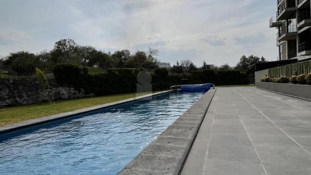 Departamento de lujo, amueblado y con vista al campo de golf en Zibatá