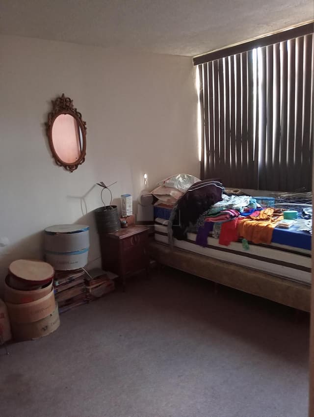 Casa lista para remodelar en Lomas del Huizachal