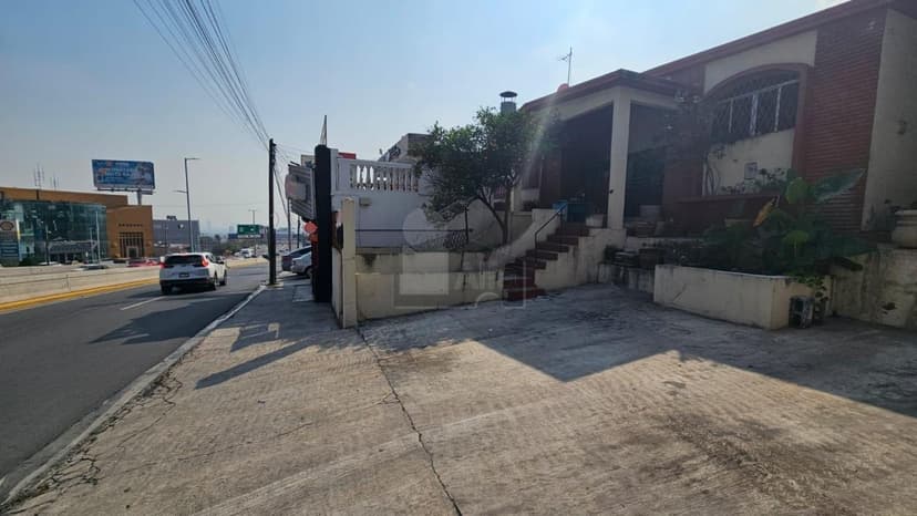 Casa en venta, Cumbres 4 sector, Monterrey, Nuevo León.