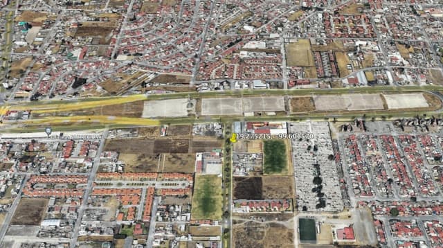 7.800 m en Av Gobernadores en Metepec a metros de Las Torres