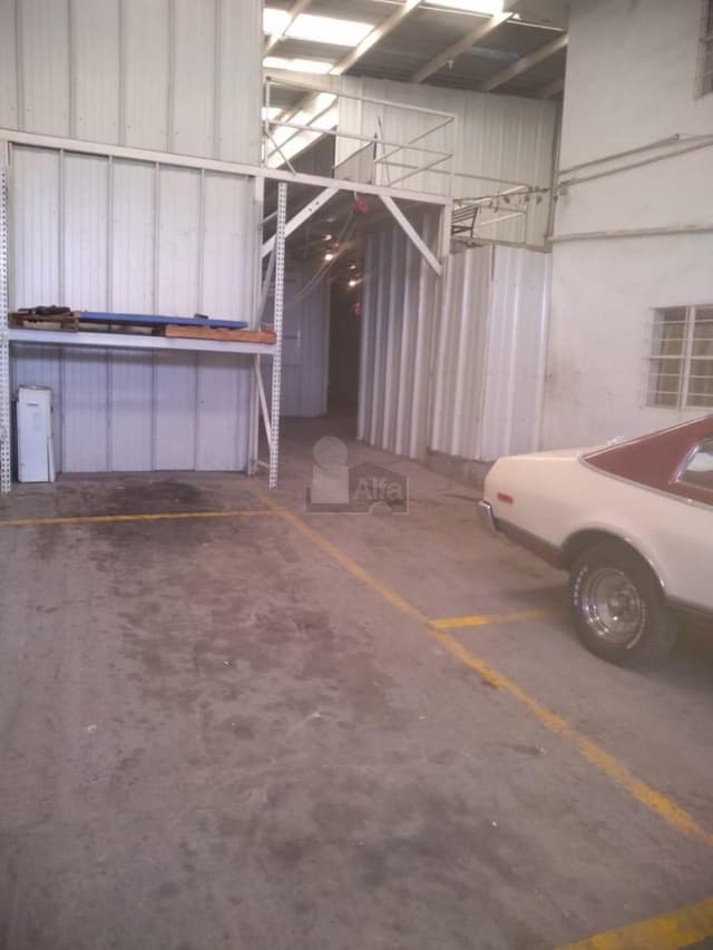 Negocio de Mini bodegas en Venta/ Renta Por av. Fleming, San Luis Potosí