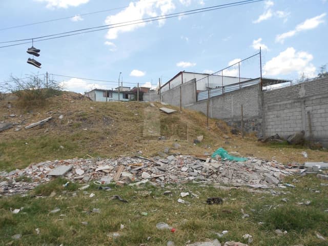 Terreno en venta en Morelia en Col. Lago I