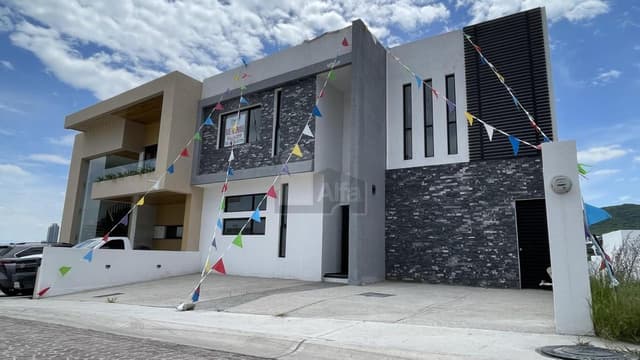 Casa nueva en venta en Lomas de Juriquilla