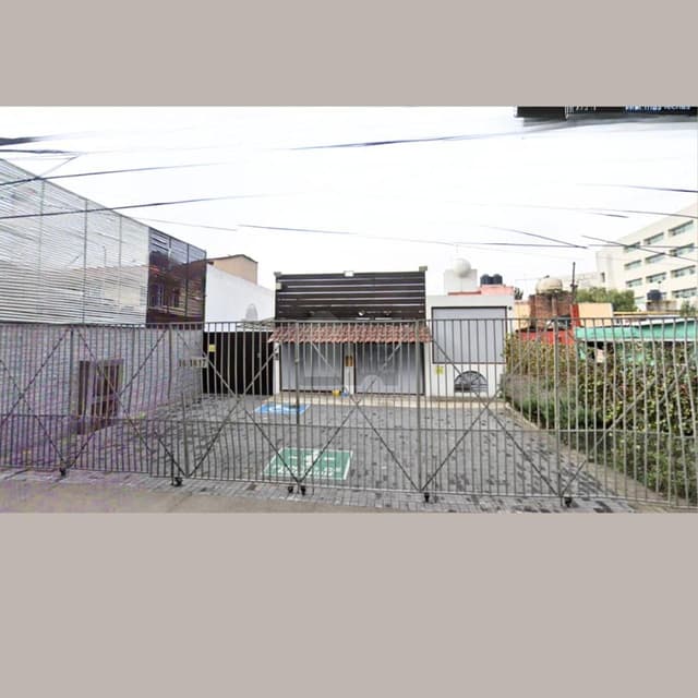 Terreno comercial en Tollocan, ideal para desarrollo mixto