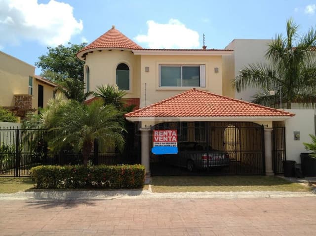 Casa en condominio en venta en Supermanzana 19, Benito Juárez, Quintana Roo