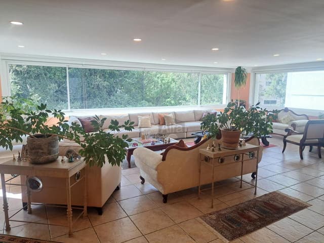 Se vende excelente y amplio departamento de 3 recamaras en Bosque de las Lomas