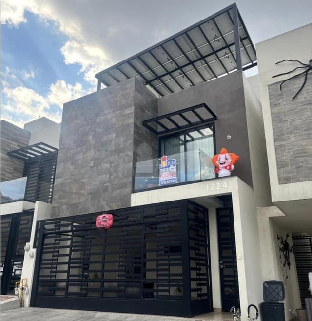 Casa sola en venta en Cumbres Platinum, Monterrey, Nuevo León