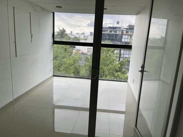 Oficina en renta CDMX Piso 6 Av.Benjamin Franklin Escandon II