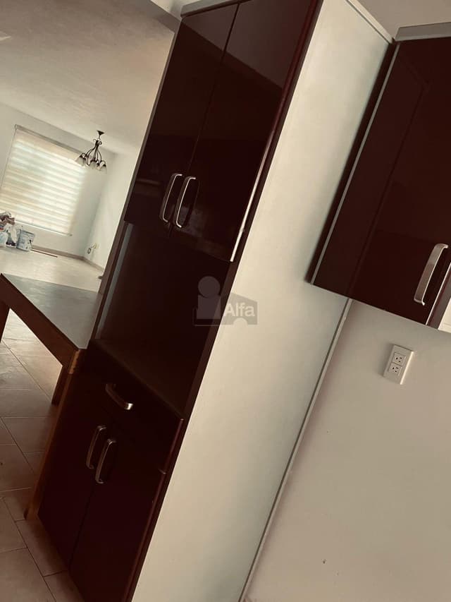 Casa en Venta en Frac. El Dorado, LEON, GTO. cerca a Blvd. Aeropuerto unto a VÍA Alta y Muy Amplia