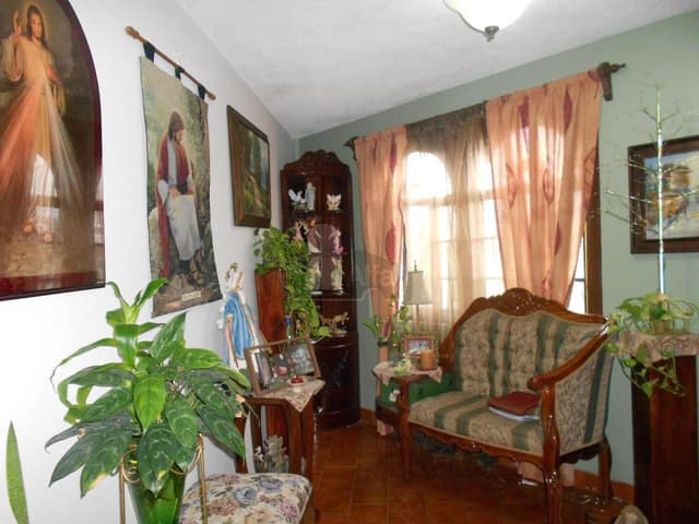 Casa en venta en Manuel Villalongin, Morelia