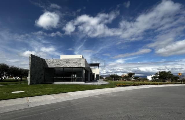 Terreno en venta en Querétaro. Fraccionamiento Zibatá.