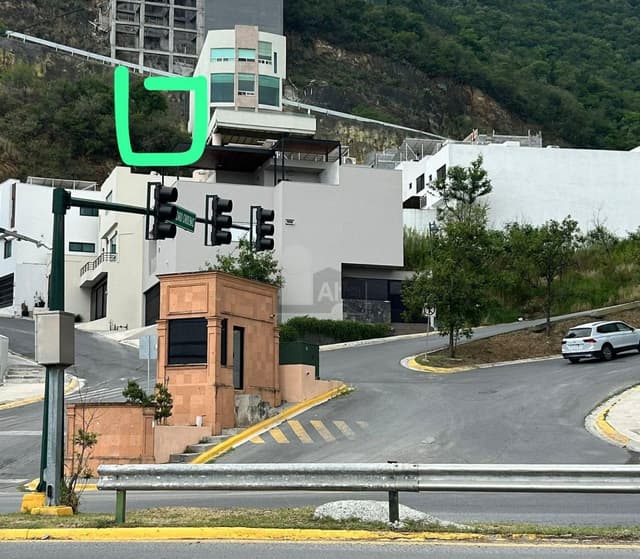 Terreno en venta Lomas de Montecristo Monterrey Nuevo Leon Zona Valle Oriente Zona Sur