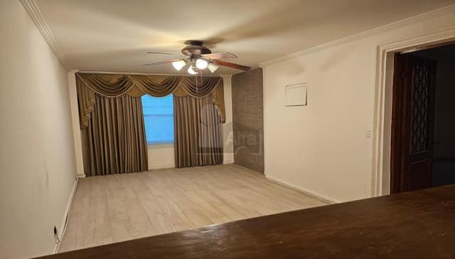 Casa en venta en Monterrey Col. Mitras Centro, amplia y recién remodelada.