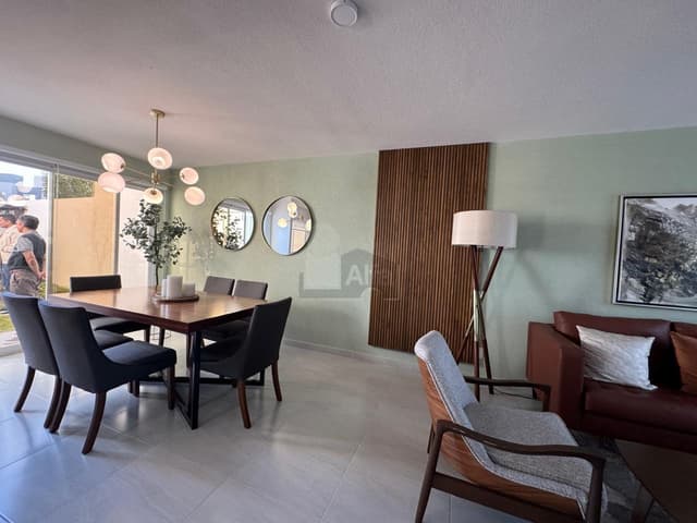 Casa amplia con amenidades en Zinacantepec