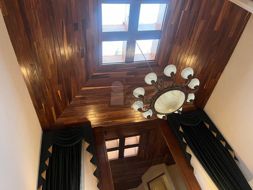 Casa sola en venta en Las Cumbres 2 Sector, Monterrey, Nuevo León