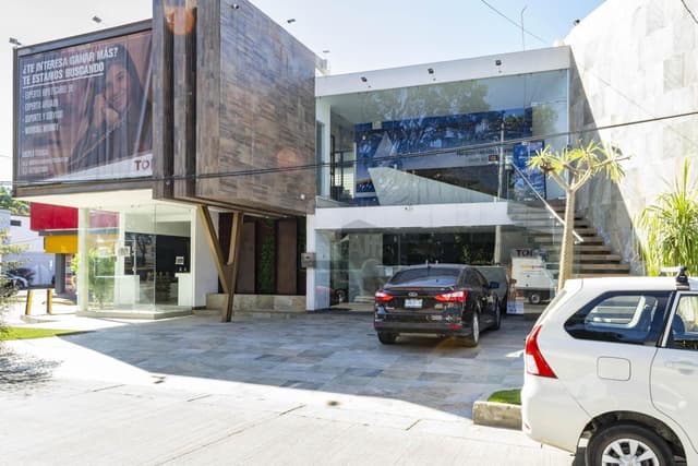 Oficina Comercial en Renta co working en Col. León, Moderno, LEON, GTO.