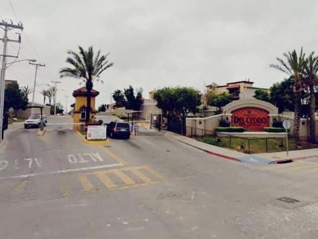 AMPLIA CASA EN VENTA EN FRACC QUINTA DEL CEDRO
