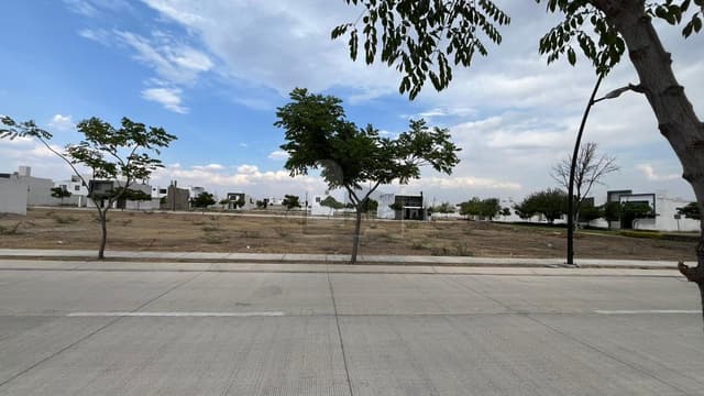 Terreno en Venta en Mayorka Residencial, León, Gto entre Eje Metropolitano y Blvd. Aeropuerto