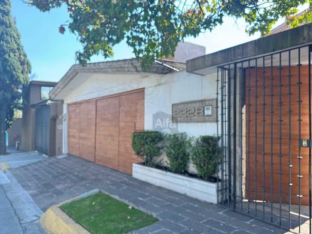 Venta casa en la herradura de 550m2